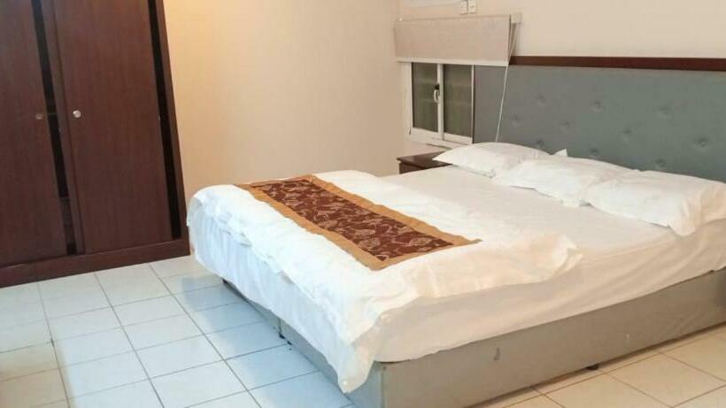 اتاق اکونومی, اغصان الريف لشقق المفروشة