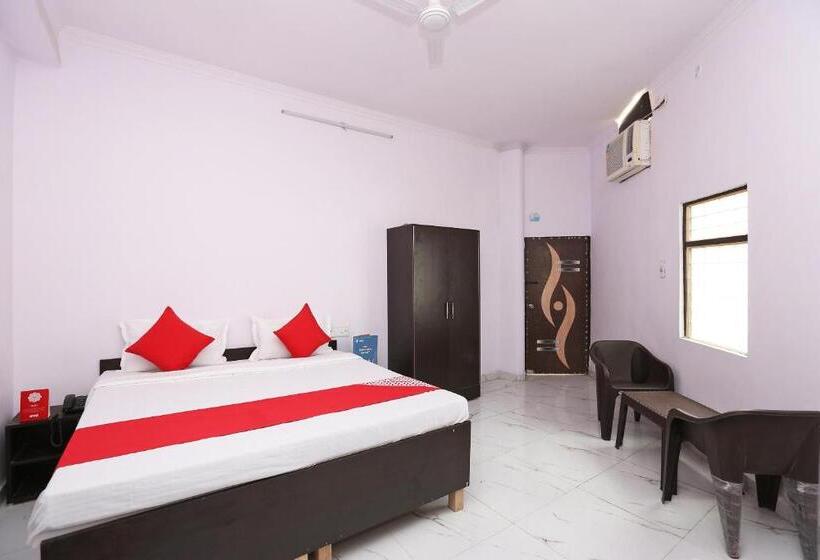 三人经典房间, Oyo Flagship 80563 Golden Guset House