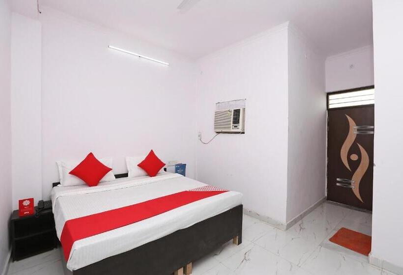 三人经典房间, Oyo Flagship 80563 Golden Guset House