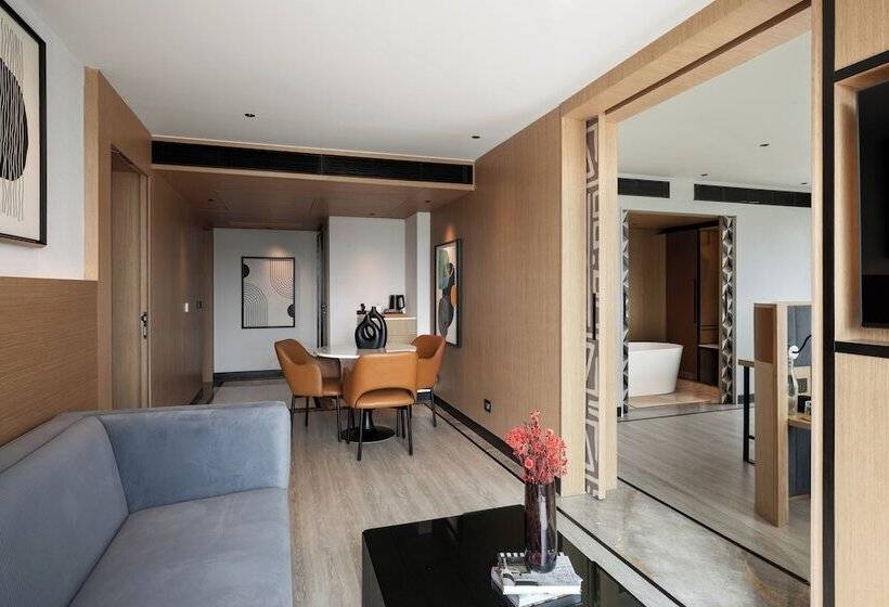 Люкс, Parallel Hotel Udaipur, A Member Of Radisson Individuals