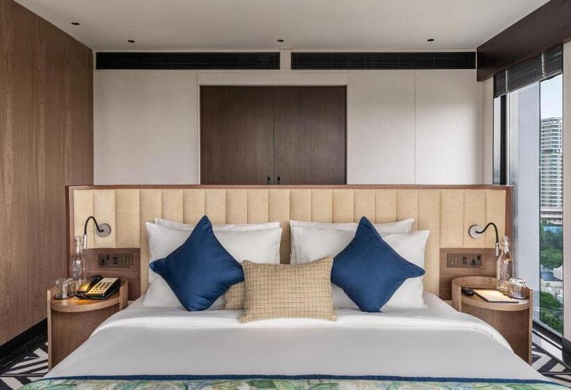 Люкс, Parallel Hotel Udaipur, A Member Of Radisson Individuals