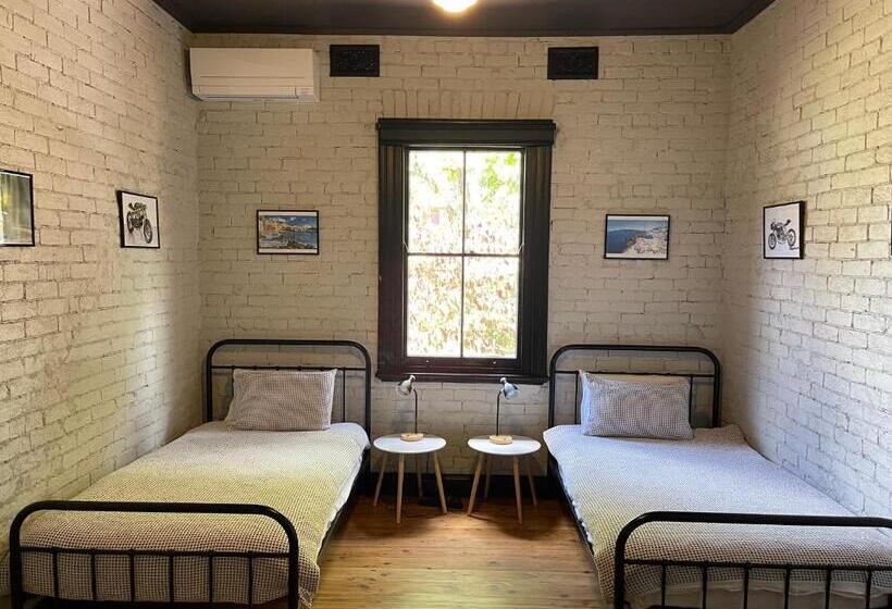 Номер Стандарт Вид на Сад, Riders’ Rest Nundle