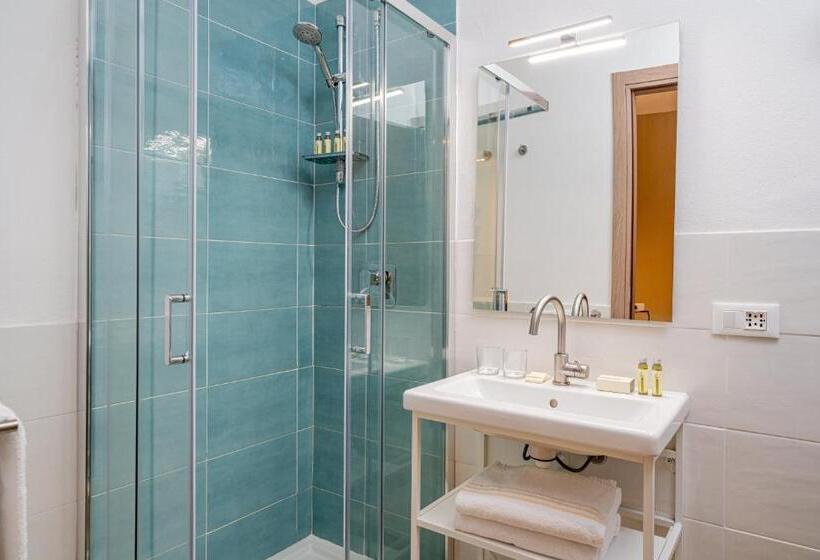 Estúdio Estandar com Sacada, Residenze Asproni Serviced Apartments