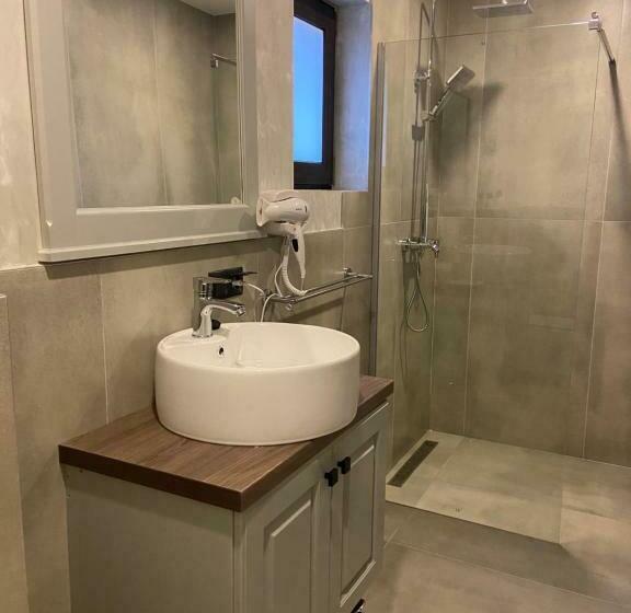 חדר סטנדרט, Royal Alpin Crown