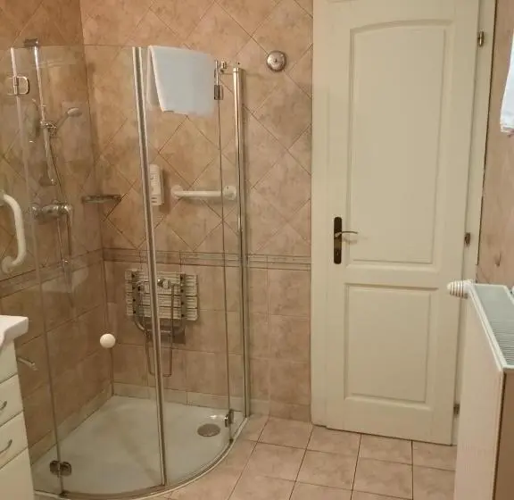 Standard-huone, Pátria Panzió