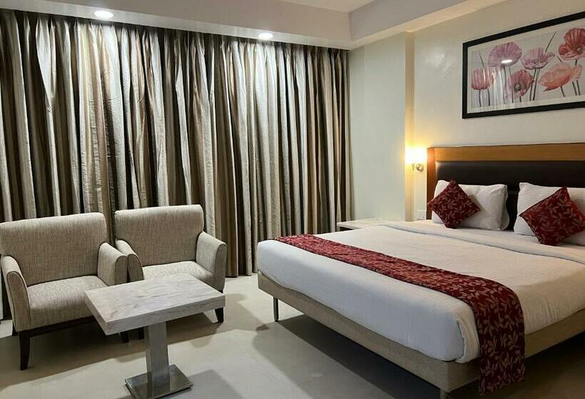 Номер Deluxe, Anukulas Residency   Vellore