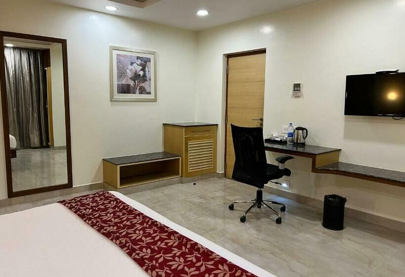 豪华房间, Anukulas Residency Vellore