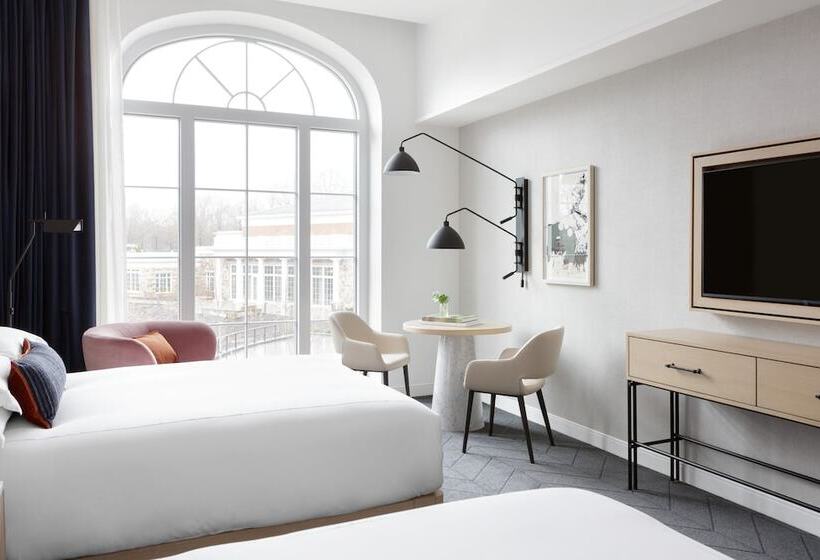 발코니가 있는 프리미엄 룸, Kimpton   The Forum Hotel, An Ihg