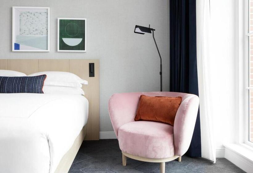 장애인을 위한 스위트, Kimpton   The Forum Hotel, An Ihg