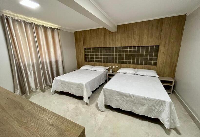 חדר דלוקס לארבעה, Sítio Novo Pousada