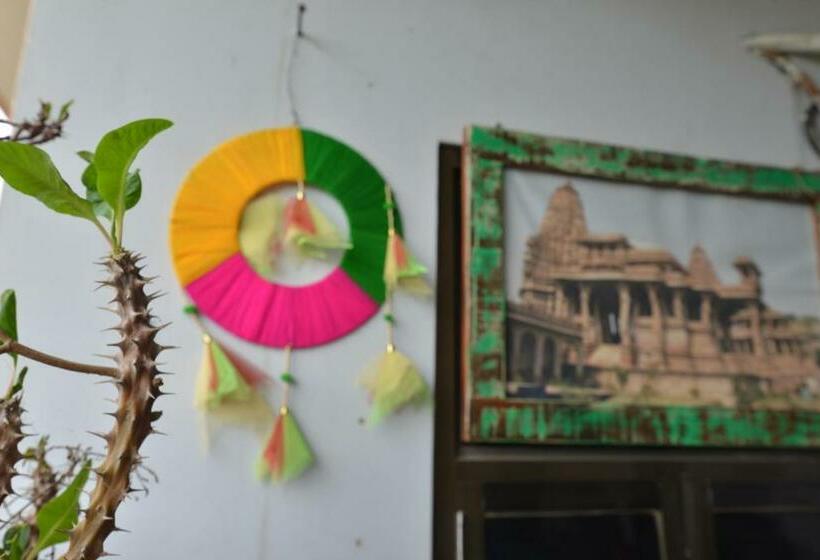 غرفة ديلوكس, Bawarri Haveli