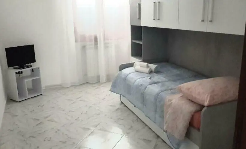 バス共有のスタンダードルーム, B&b A Casa Di Anto