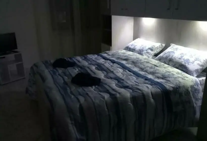 バス共有のスタンダードルーム, B&b A Casa Di Anto