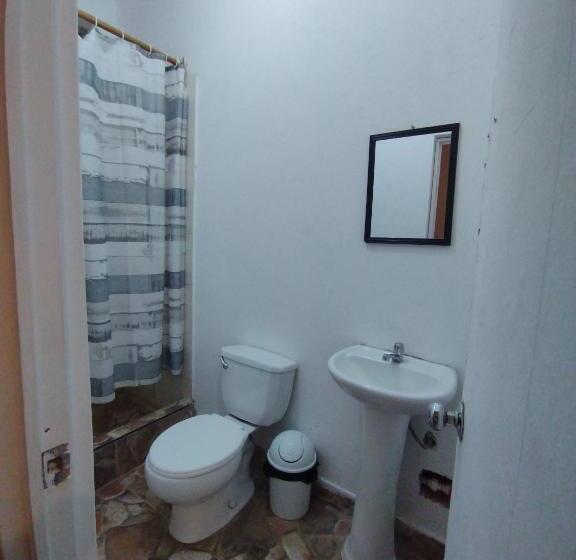 패밀리 룸, Hospedaje Sumarfe