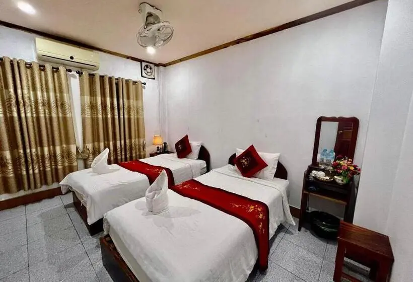 スーペリアールーム, Luang Prabang Rosie Place