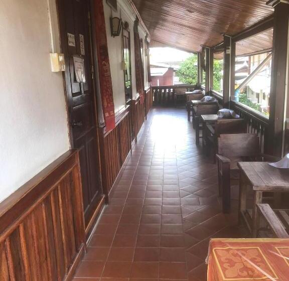 발코니 디럭스 룸, Luang Prabang Rosie Place