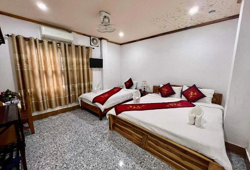 חדר סופריור לשלושה, Luang Prabang Rosie Place