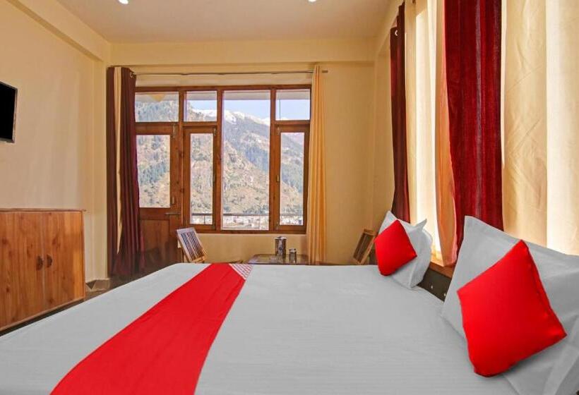 اتاق کلاسیک سه تخته, Spot On  River View