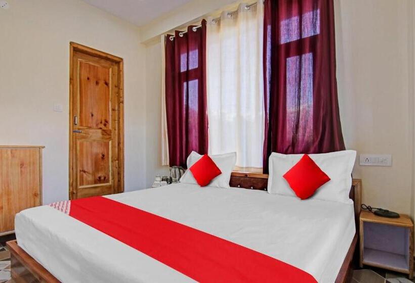 اتاق کلاسیک سه تخته, Spot On  River View