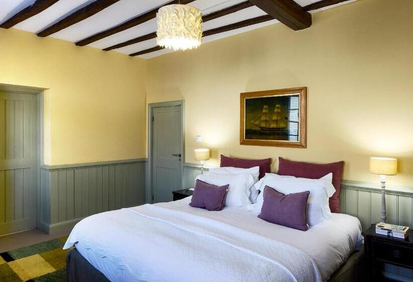 스탠다드 룸, The Mistley Thorn