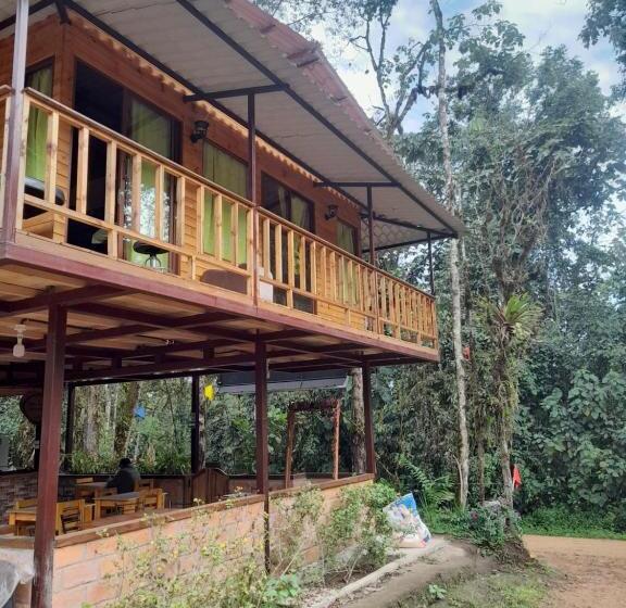 Standard Værelse, Sendero De Las Aves