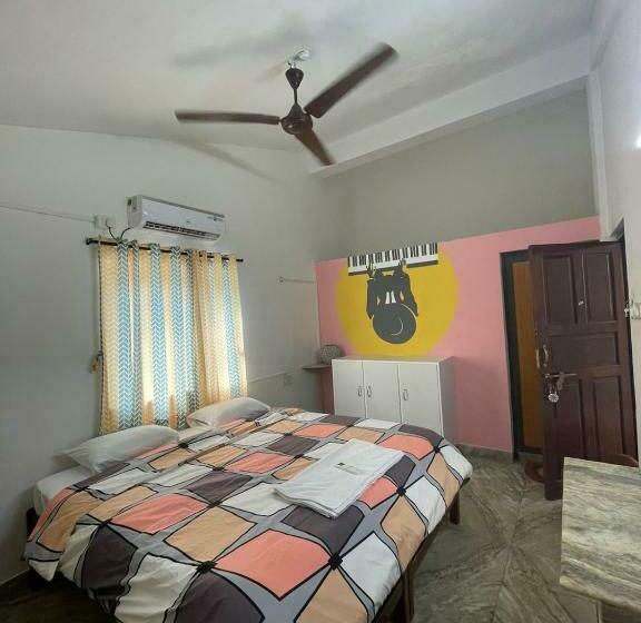 Quarto Estandar, Kaabo Hostel