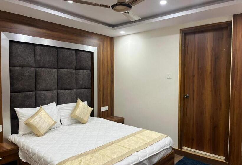 Номер Superior, Shailja & Ad Continental Restaurant