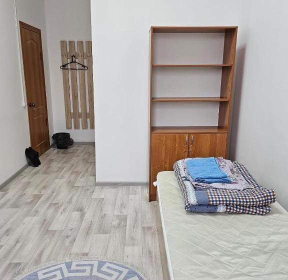 اتاق استاندارد یک نفره, Kamkor