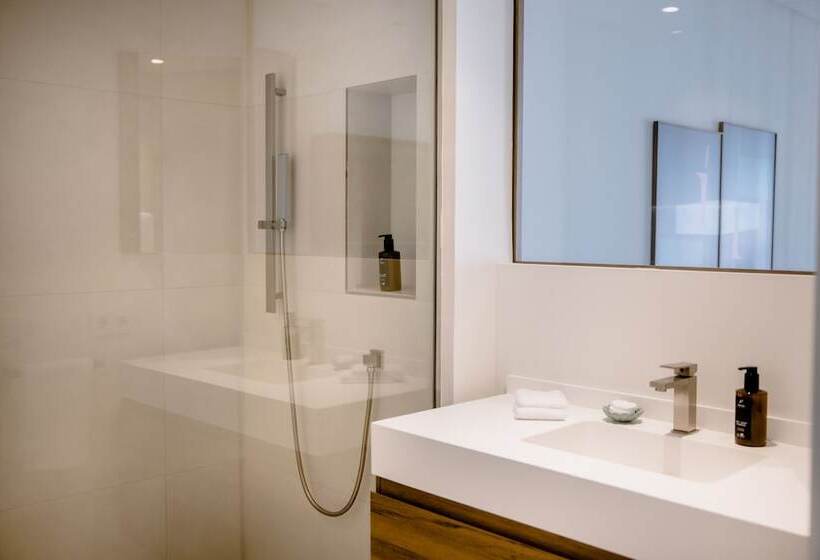 Superior studio with garden view, The Flag Hotel Marbella, Estepona - Adults Recommended