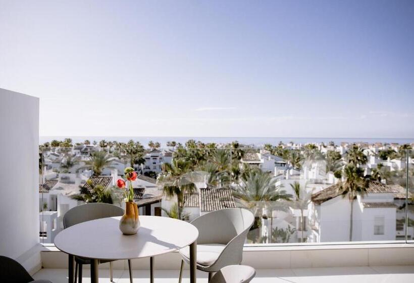 带海景的复工套房, The Flag Hotel Marbella, Estepona - Adults Recommended