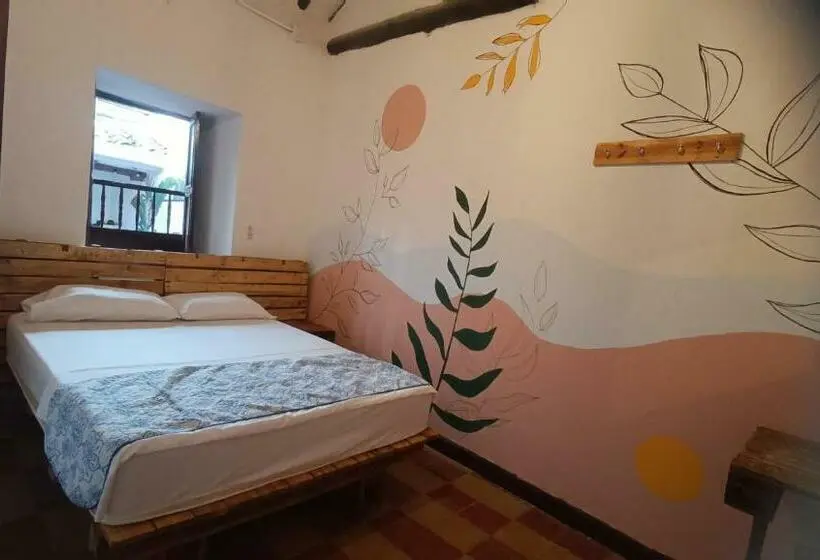 Standard-huone Jaettu Kylpyhuone, The Best Adventure Hostel