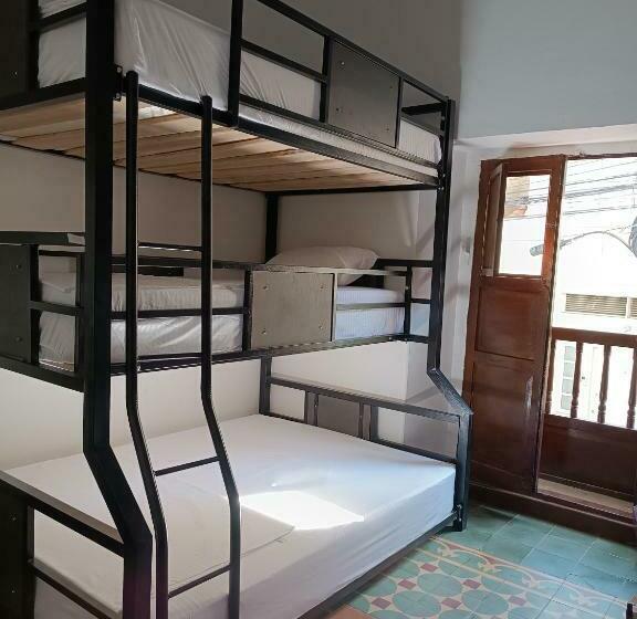 Семейный Номер Совместный Санузел, The Best Adventure Hostel