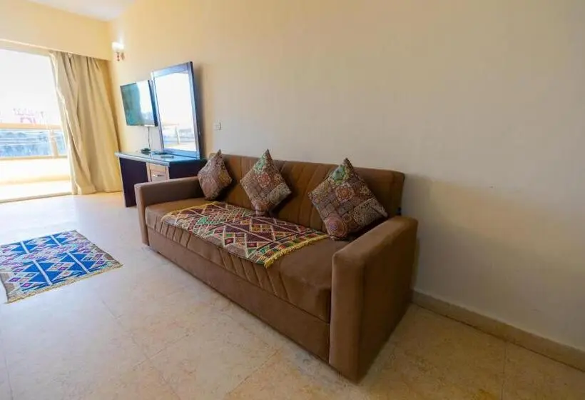 استودیوی استاندارد, Palma Resort Hurghda