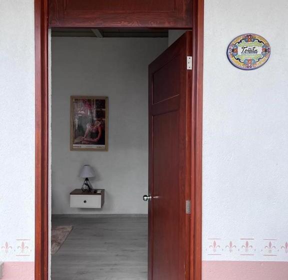 带大床的豪华间, Los Abuelos Hostal Huajuapan