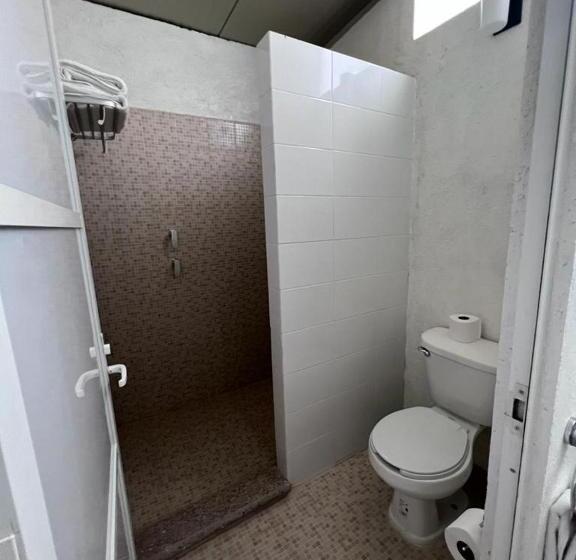 סטודיו דלוקס, Los Abuelos Hostal Huajuapan