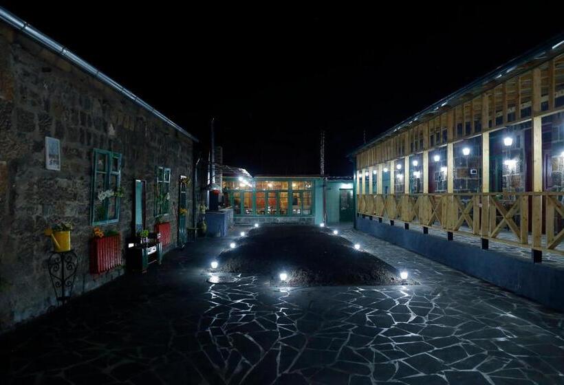 اتاق استاندارد, Onoyi Tun Guest House