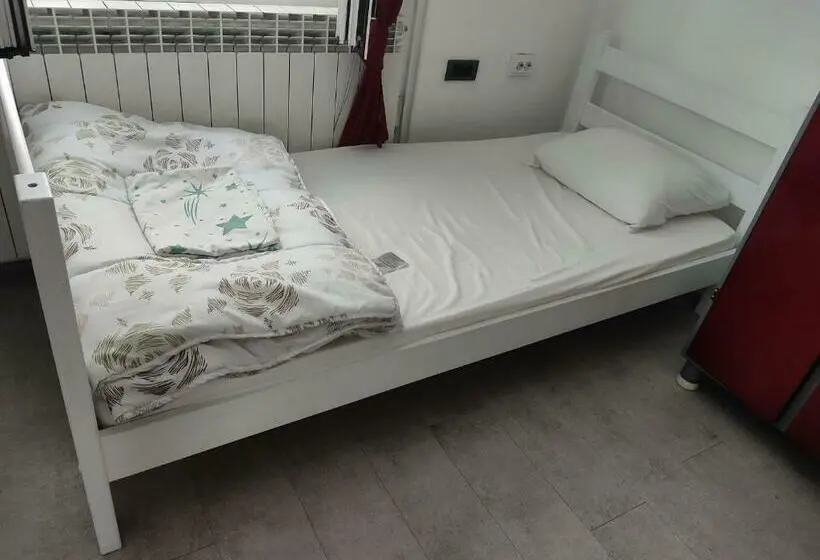 اتاق لوکس خانوادگی, River Hostel Belgrade
