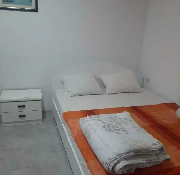 اتاق لوکس خانوادگی, River Hostel Belgrade