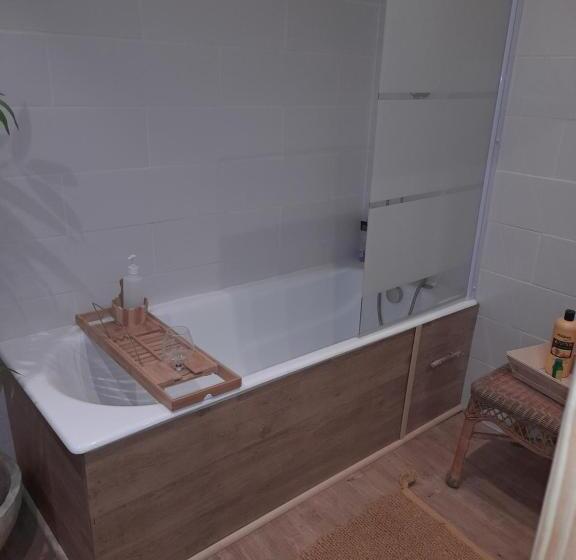 스탠다드 룸, Chambre Du Jura