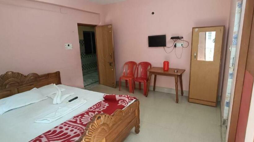 Номер Deluxe, Goroomgo Chemistrica Digha