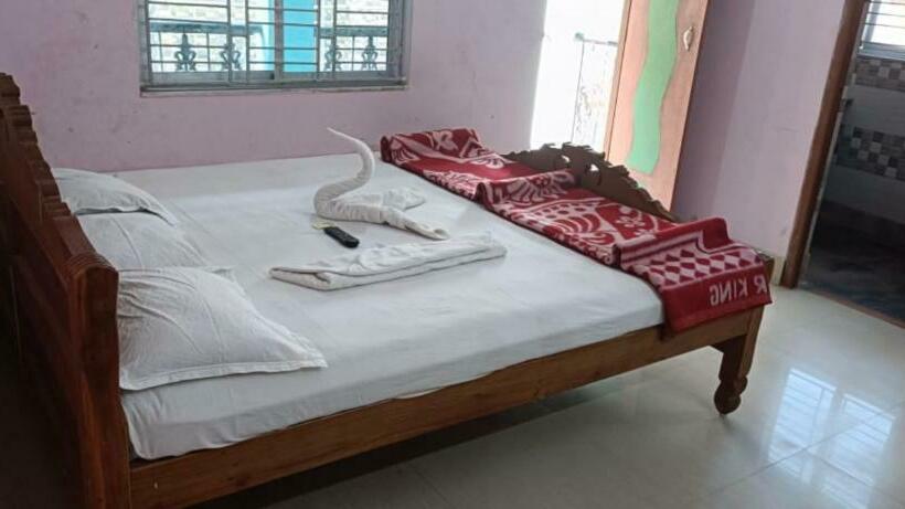 Номер Deluxe, Goroomgo Chemistrica Digha