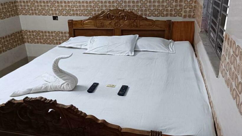 Номер Deluxe, Goroomgo Chemistrica Digha