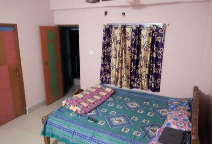 Номер Deluxe, Goroomgo Chemistrica Digha