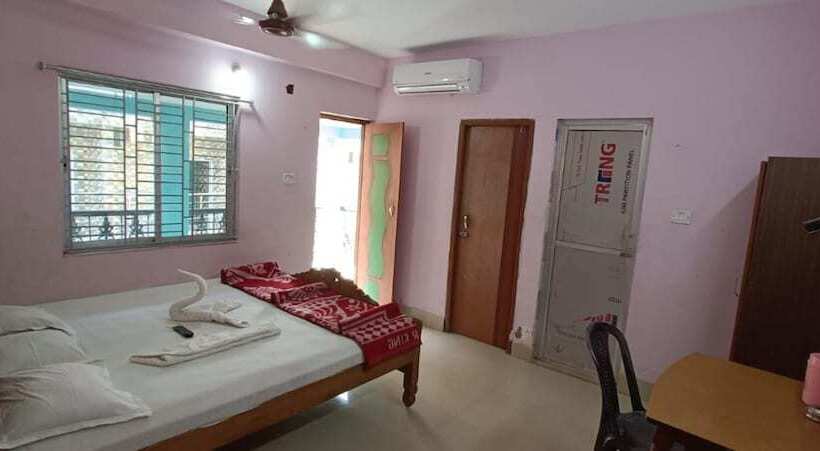 Номер Deluxe, Goroomgo Chemistrica Digha