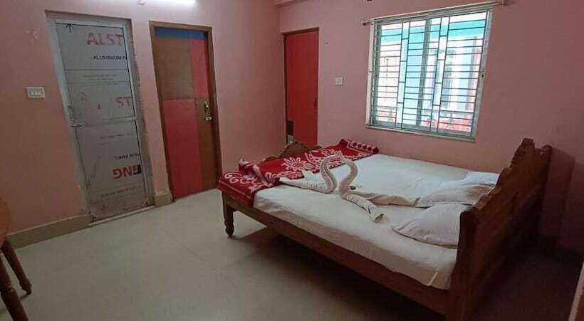 Номер Deluxe, Goroomgo Chemistrica Digha