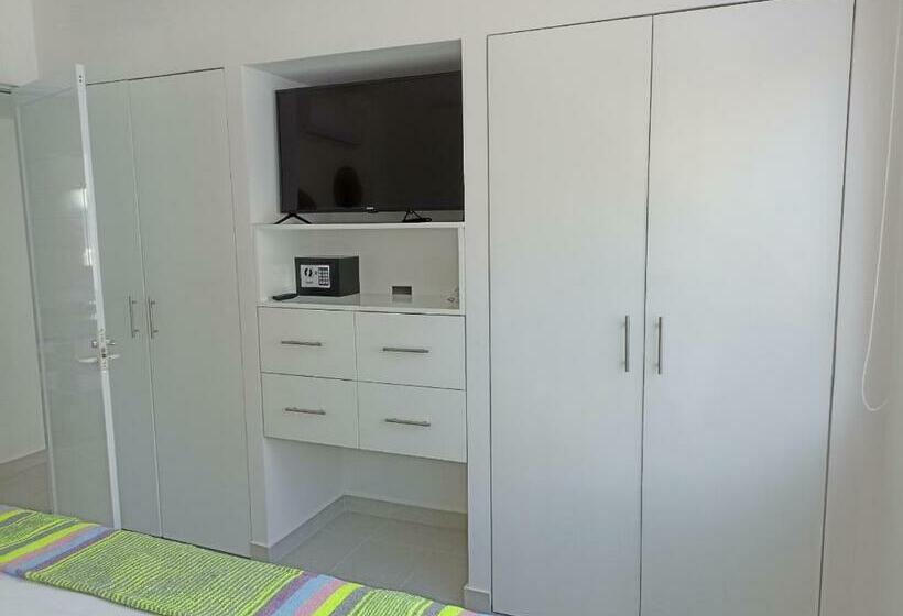 דירת חדר, Papaya Condo Acapulco Diamante  Solo Adultos