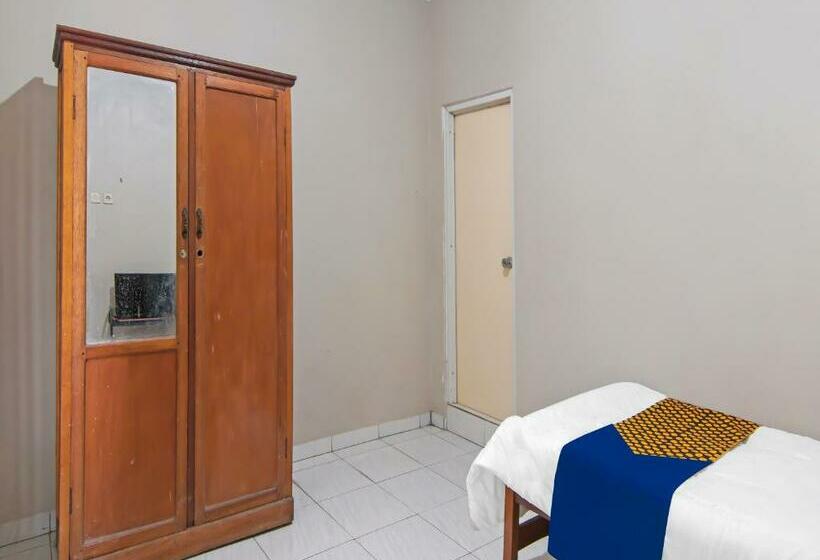 シングルベーシックルーム, Spot On 91958 Flamboyan 25 Homestay Syariah