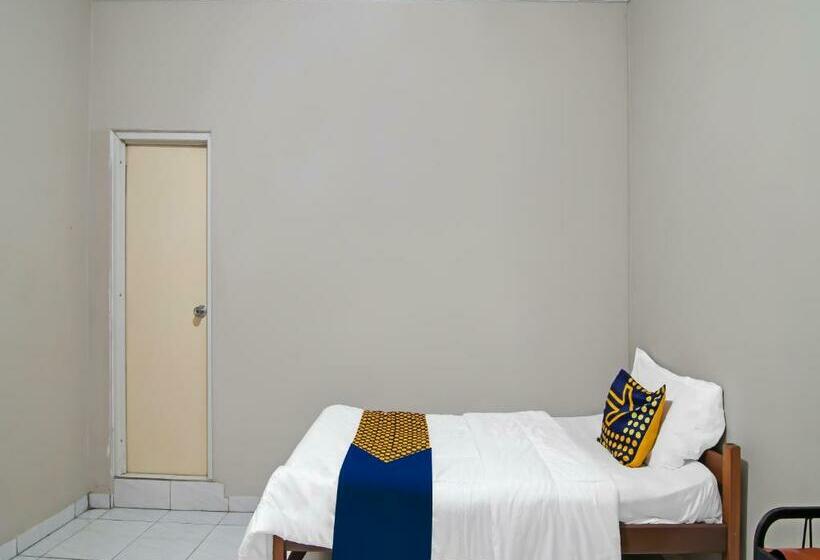 חדר יחיד בסיסי, Spot On 91958 Flamboyan 25 Homestay Syariah