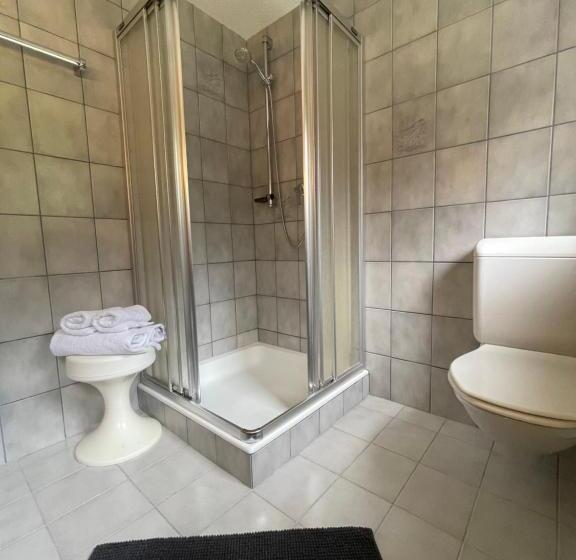 غرفة قياسية, Haus St. Martin