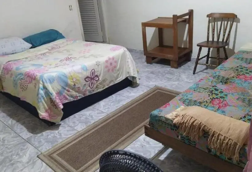 スイート, Eco Hostel 013
